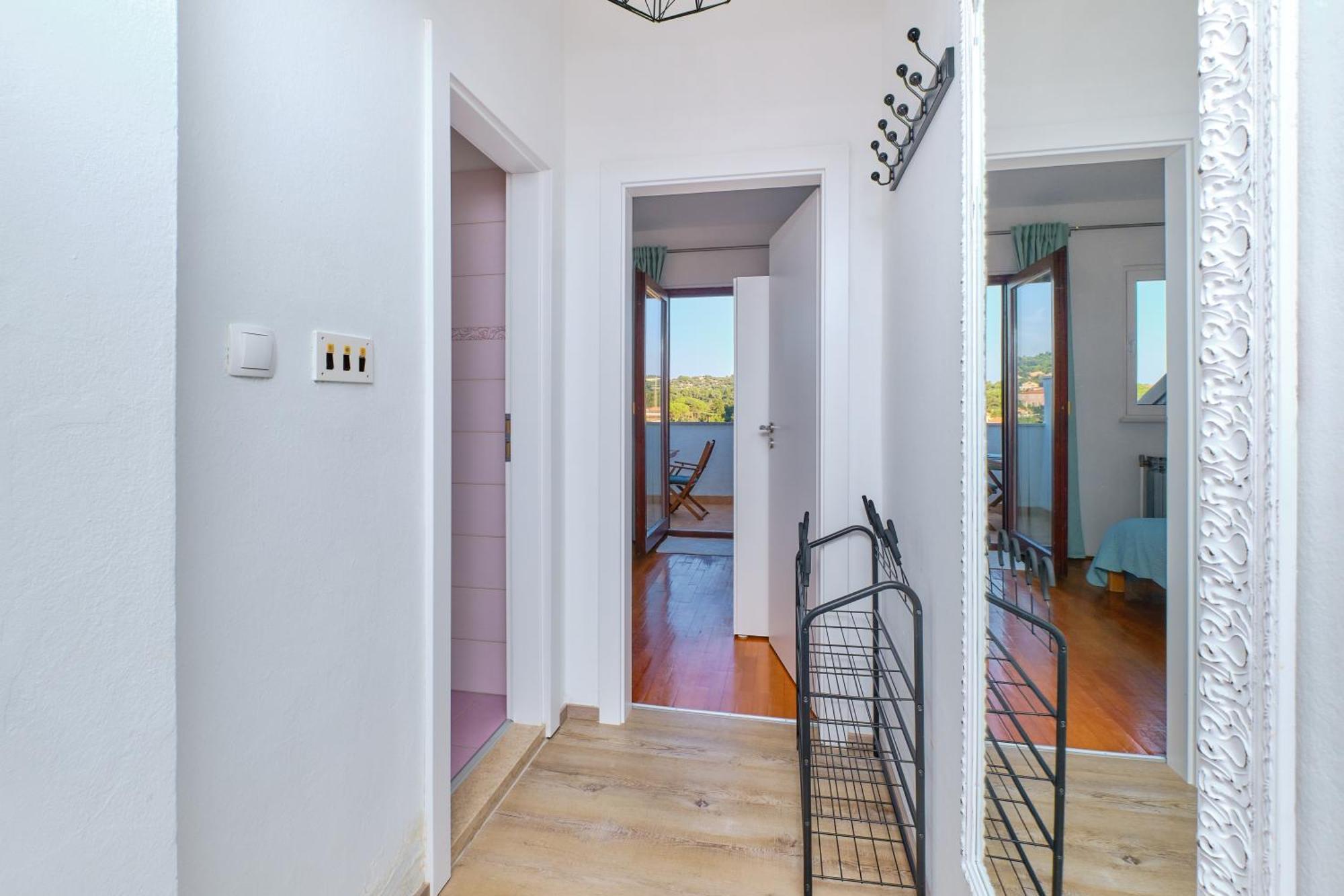 Apartment Pepermint - Iqm Destination Quality Veli Losinj Bagian luar foto